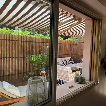 Loft Cocooning Avec Terrasse De 130m2 Et Parking Apartment Le Cannet