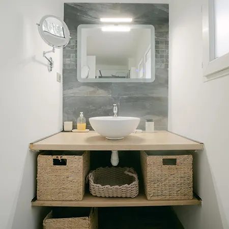 Apartmán Loft Cocooning Avec Terrasse De 130m2 Et Parking *