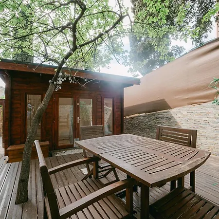 Loft Cocooning Avec Terrasse De 130m2 Et Parking